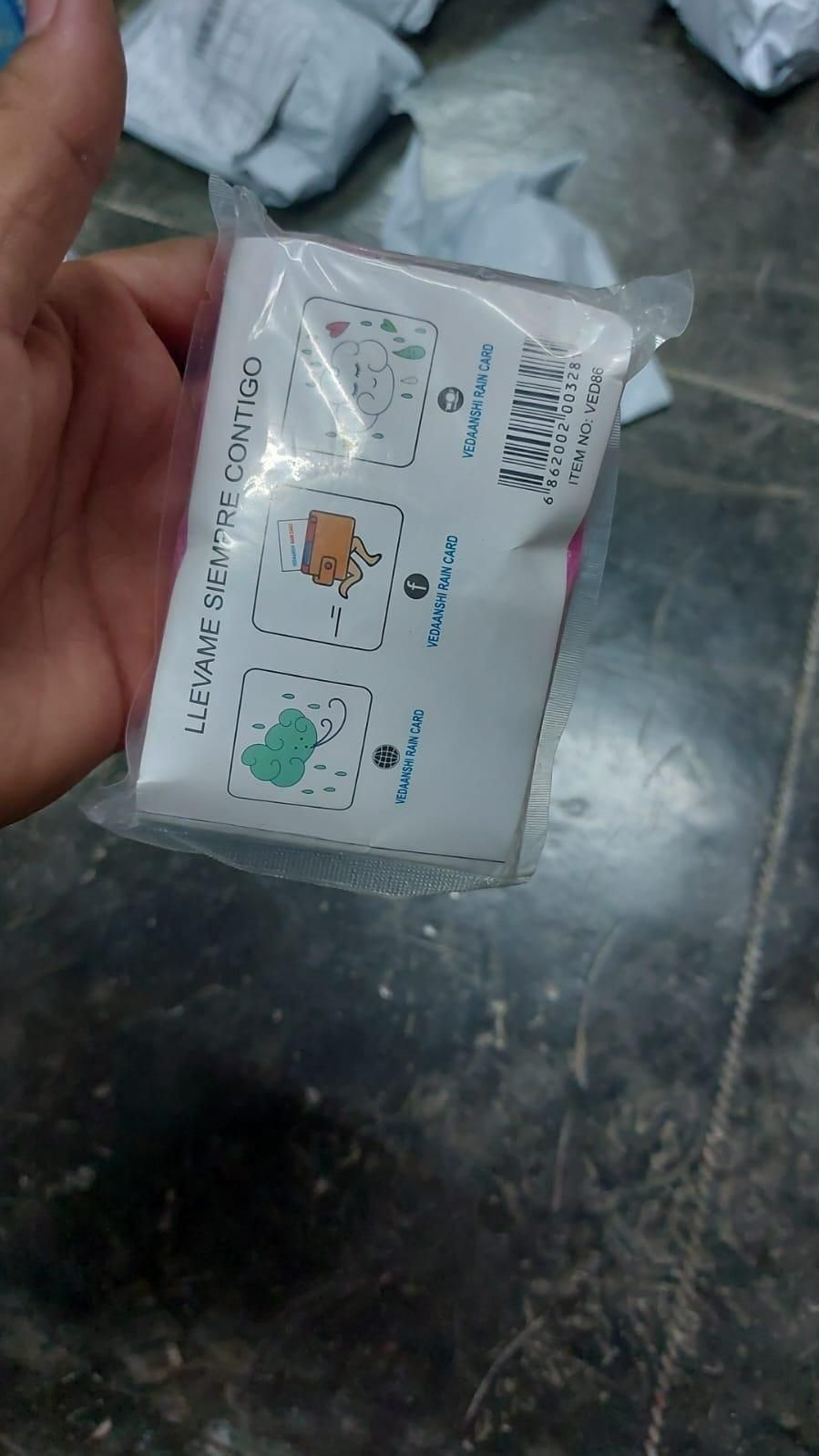 š§ļøāØ FULLY Reusable Wallet Rain Card ā Set of 3 (Get 2 FREE!) āØš§ļø